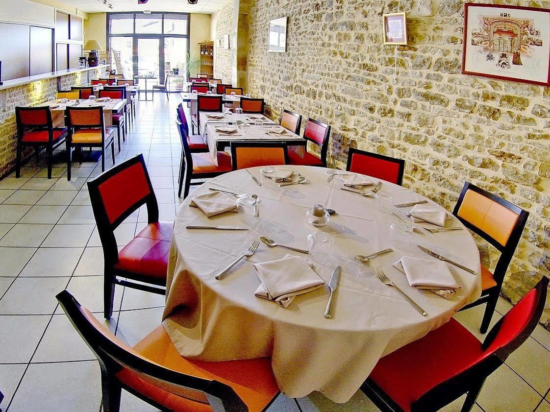 Relais Du Lac Villegusien-le-Lac Exterior foto